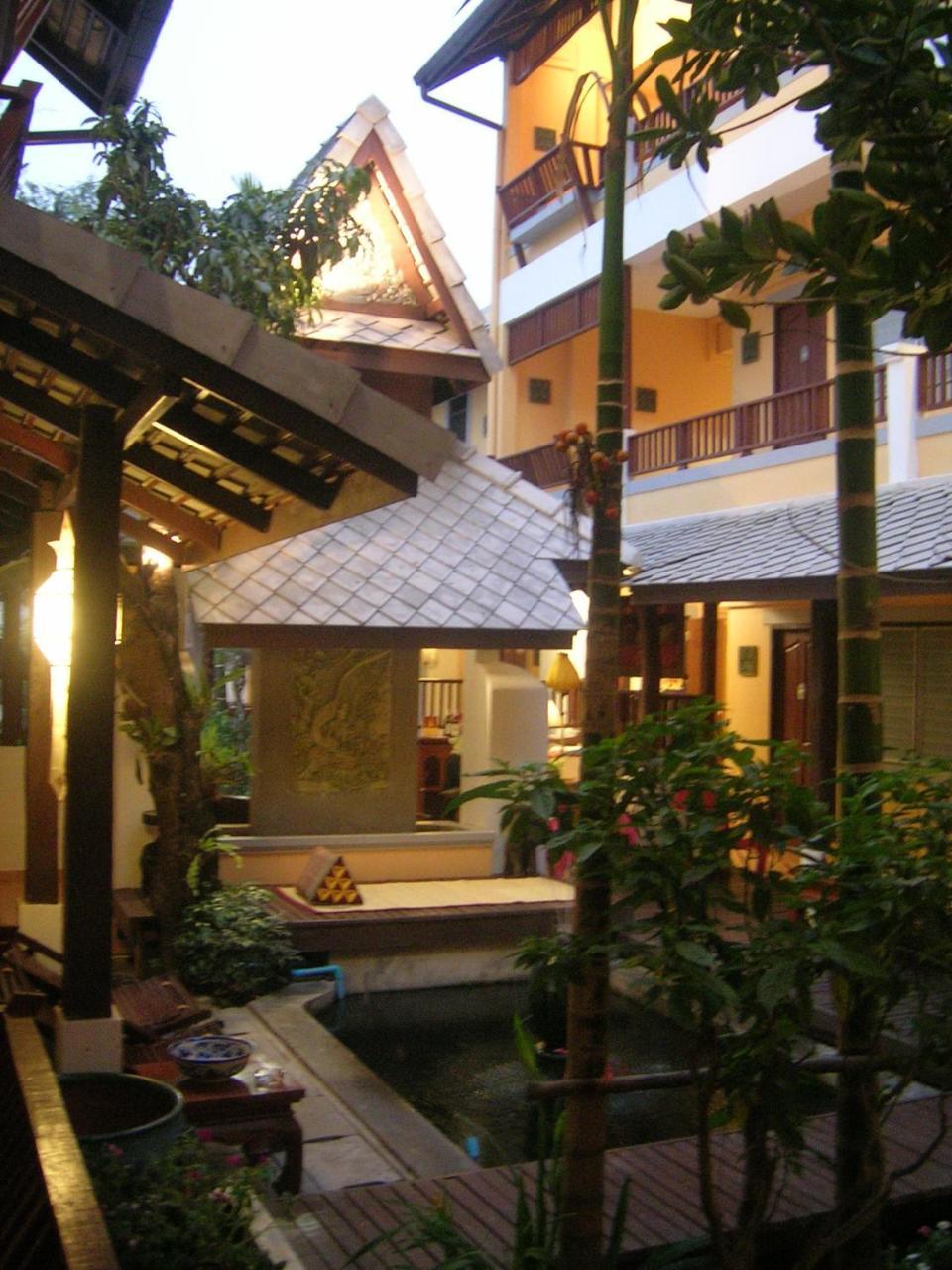 Tadkham Village, Chiang Mai Buitenkant foto